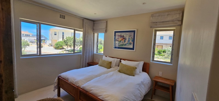 3 Bedroom Property for Sale in Meerenbosch Western Cape